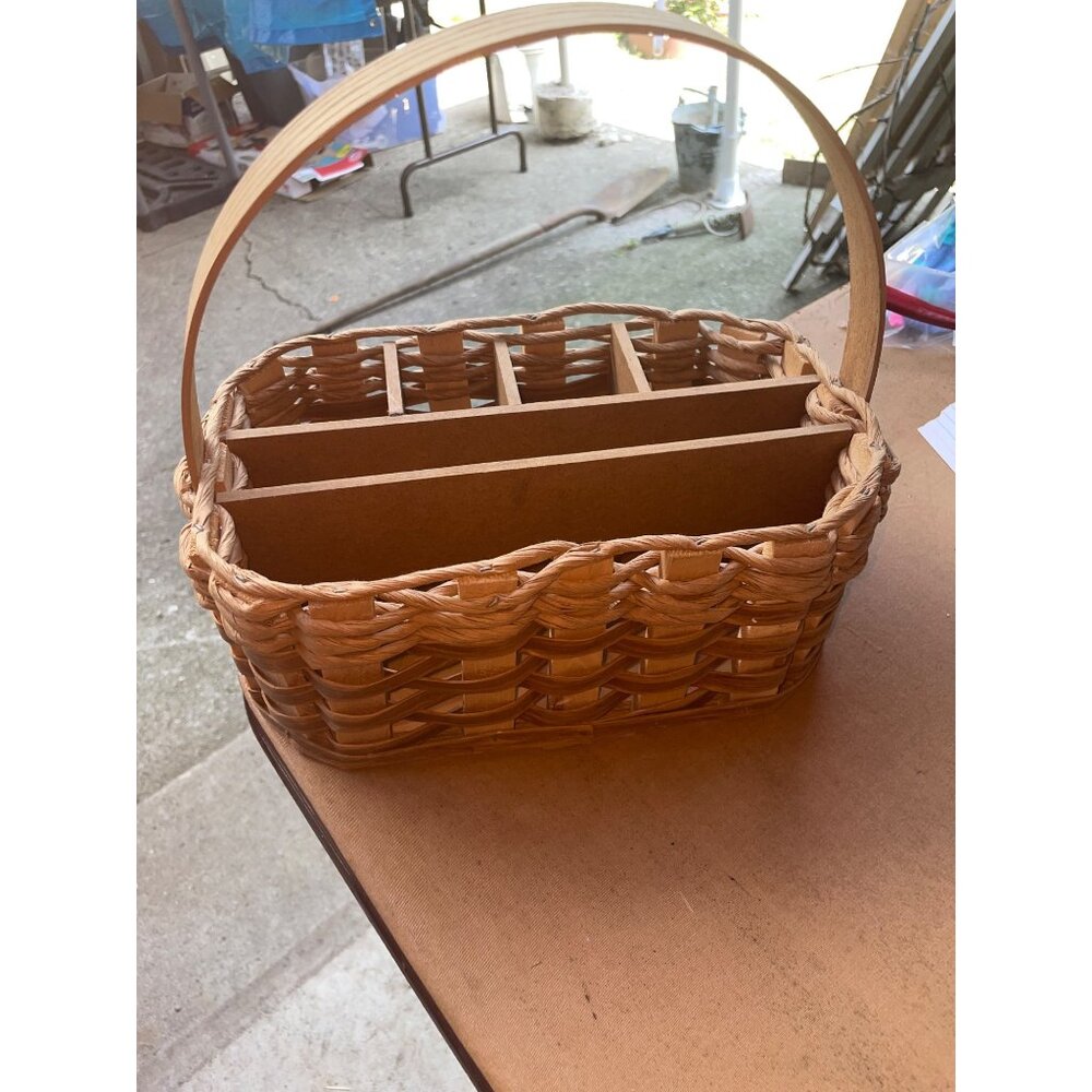 Handmade Woven Wicker Basket  with Picnic Divider